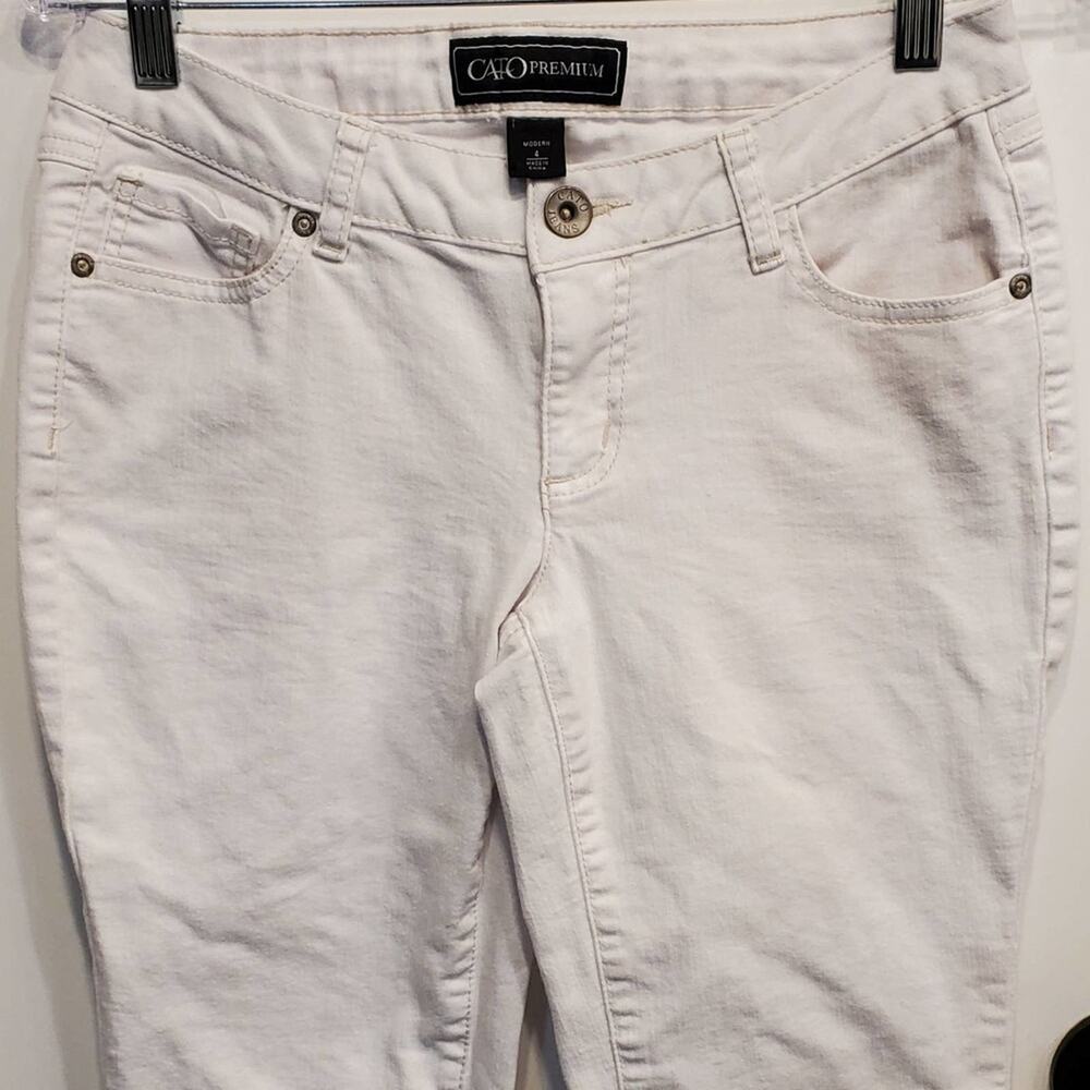 Cato Premium Women's White Cropped Capri Spring Time Jeans Size 4 - Picture 3 of 7